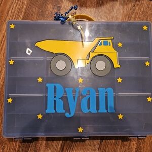 Personalized car carrying case